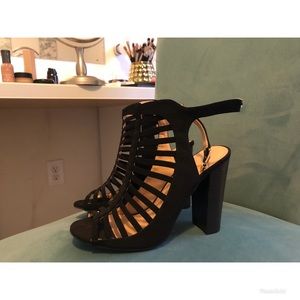 NWOT black scrappy caged heels